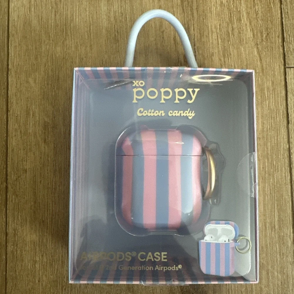 XO Poppy 1st & 2nd Generation AirPods Case Keychain Cotton‎ Candy Apple Ear Buds